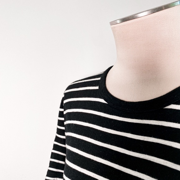 banana republic striped vintage tee! - Picture 2 of 2